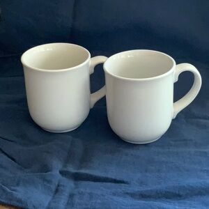 Vintage Mount Clemens Pottery White Ceramic Mug Set